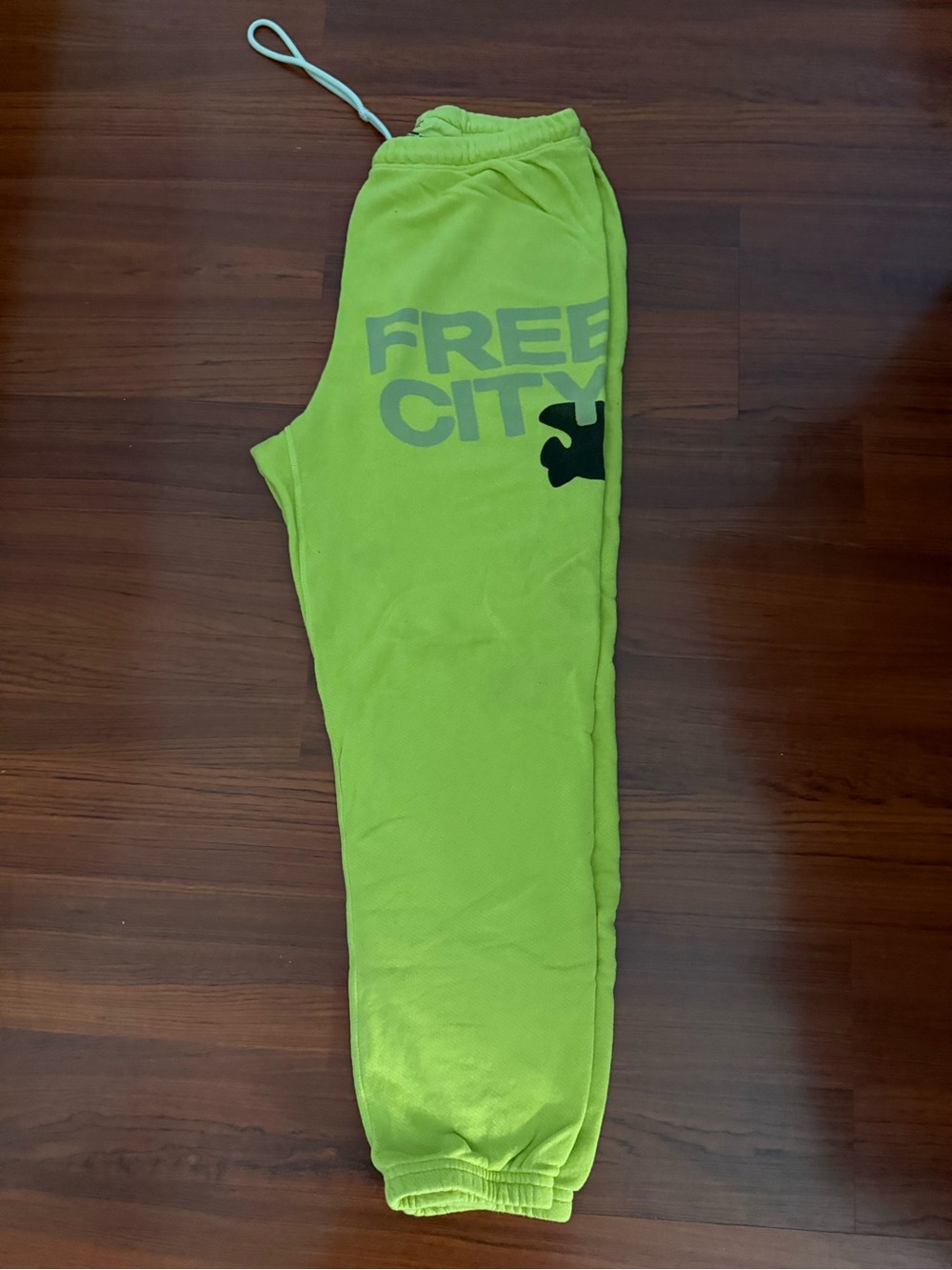 Free city women, extra small yellow